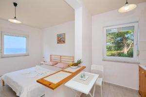 Seaside secluded apartments Cove Sutmiholjska, Mljet - 22318