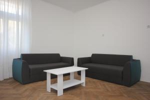 Apartments with WiFi Split - 9126