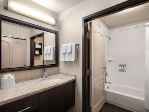 One-Bedroom King Suite room in Staybridge Suites Midvale an IHG Hotel