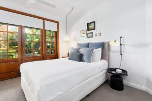 The Point Apartment No.3 - Executive 3 Bedroom Apartment in Town