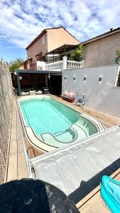 Villas Little Boheme, luxe, piscine, SPA, tout a pied, Port Grimaud : photos des chambres