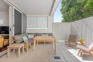 Blissful Bulimba ~ 3Bed2.5Bath1Car ~ Townhouse