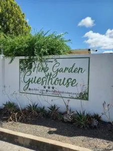 Herb Garden Guesthouse - Colesberg