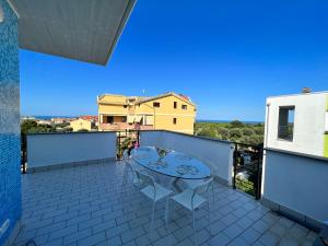 APPARTAMENTO ATTiCO CON TERRAZZO FIBI