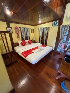 Luang Prabang - Villa Ouis Namkhan Riverside 2