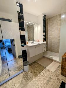 Appartements Appartement - jardin 3 pieces : photos des chambres