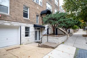 Dupont Circle 1BR nr U St Metro Glens Mkt WDC-178