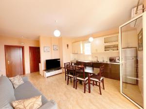 The Perfect Seaview Escape