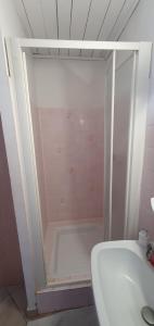 Hotels LE COMPTOIR : Chambre Double avec Salle de Bains Privative