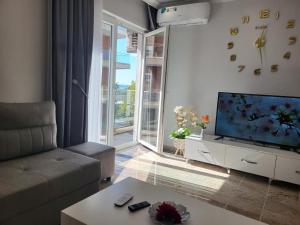 Fishta Apartments Q5 25
