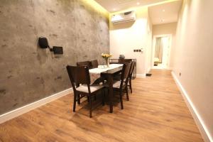 شقة ارضية واسعة Spacious Ground Floor Apartment