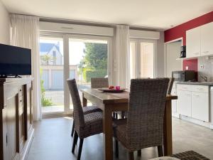 Appartements 522 - A Erquy dans une residence calme a 200m de la Plage : photos des chambres