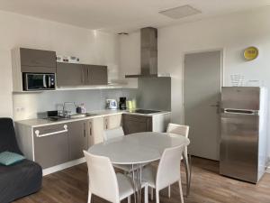 Maisonnette au calme prôche forêt et bord de mer