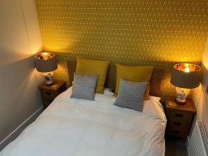 The Cherries - Caer beris holiday park 2 bedroom lodge - No commercial vehicles allowed on site