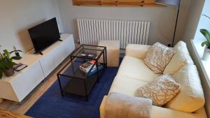 NEW 2 bedrooms with private ensuite bathrooms near Heathrow