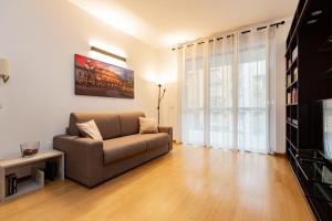 PREMUDA20 Milan elegant apartment by Hospity