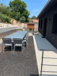 Villas Villa luxueuse avec piscine et vue lac : photos des chambres