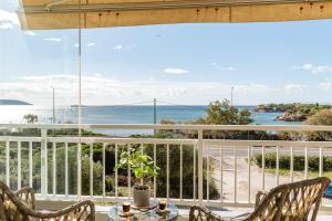 Amazing sea view apartment in Lagonissi