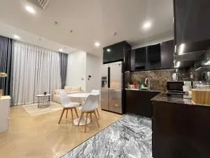 Retreat and Cosy Apartment in Lumiere Riverside - An Phu Dong