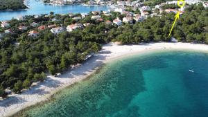 Apartment Mia Šimuni by Pag tours