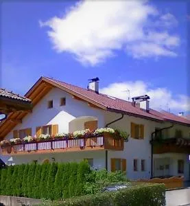 Landhaus Anita Dolomiten Kronplatz - 佩尔卡
