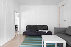 Fritidshus på backstigen 3 i Surahammar