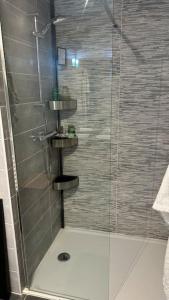 bel appartement proche centre et lac