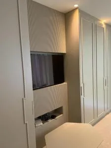 Island, Pool & Sea Apartment - Chicala