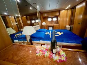 Bateaux Yacht Marseille : photos des chambres