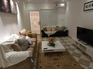 Riyadh, King Faisal District Apartment