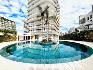 Anfa Finance City CFC! Magnifique Apt Tours Végétales, grande terrasse, piscine, parking