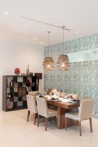 Penthouse Kamala Falls 260mq