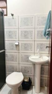 Casa privativa próximo ao centro e aeroporto.