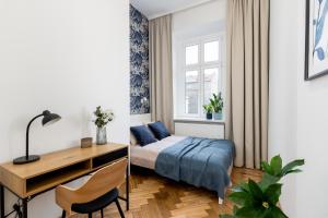 Cracow Best Location Apartment No:6 by Cozyplace