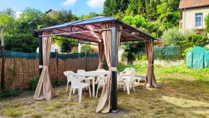 Maisons de vacances Gite43 : photos des chambres