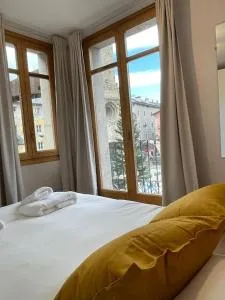 El Cadí, céntrico alojamiento en Puigcerdà, Cerdanya. - Enveitg