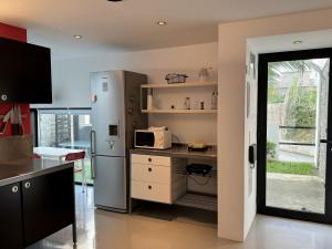 Sea Breeze Boutique House