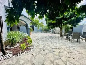 Casa Coy - Антігуо-Тамуїн