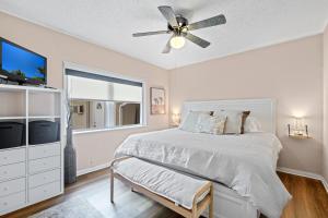 Serene Seaside Escape- 1BR Bliss