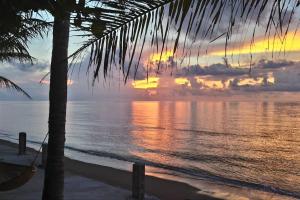 Beachfront house in Baua with swimming pool.