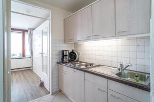 Haus-Sylter-Welle-10-105-WB