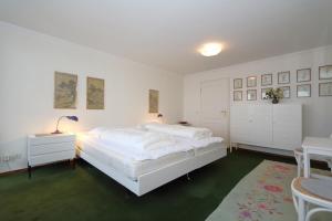 Haus-Sylter-Welle-093-WB