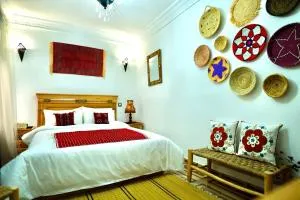 DAR AYOUB - Entire House Near PALAIS MARCHAN - Updated 2024 - Drades