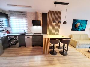 Alcaidesa, luxury apartment with sea views