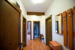 Guest House Tandov