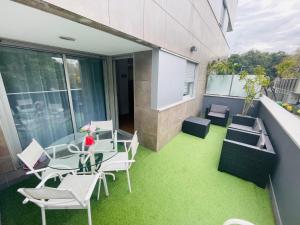 Luxe Forum Beach Terrace