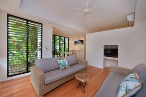 Innaminny - 4 bedroom luxury beachside getaway