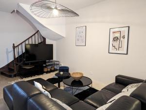 Maisons de vacances Gite Saint-Yrieix-sur-Charente, 4 pieces, 6 personnes - FR-1-653-249 : photos des chambres