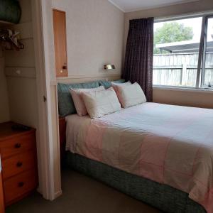 Bed and Breakfast Happy Home Taupo Accommodation