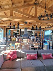 Sunrise View with Free SPA in Cornelia Deluxe Residence